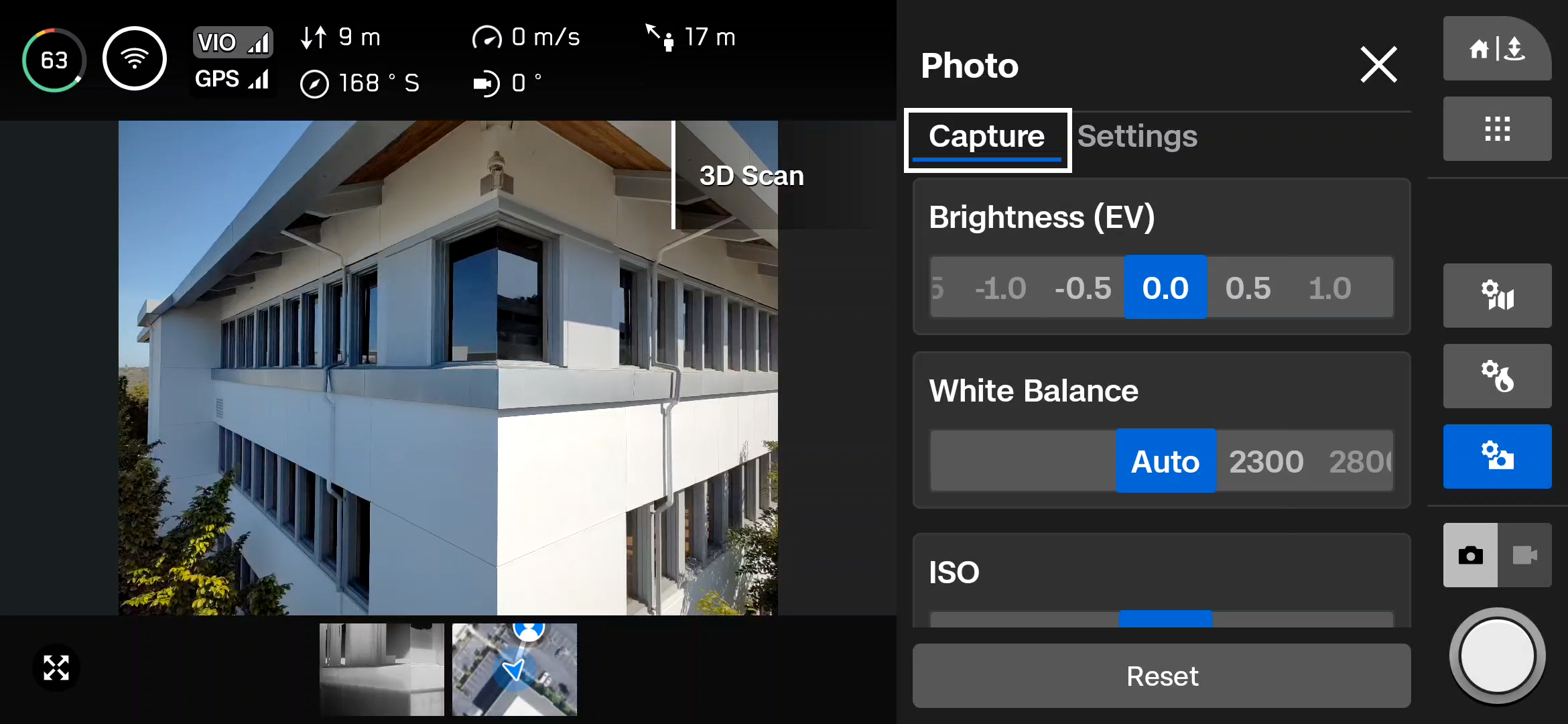 CS_3DS_X10_media_UI_adjust_white_balance2_anno.png